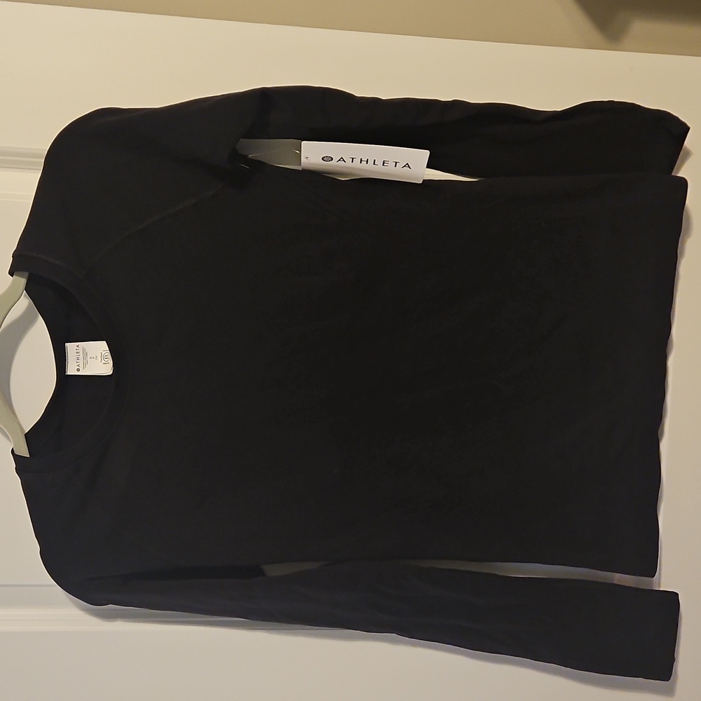 Athleta momentum seamless top size S new with tags